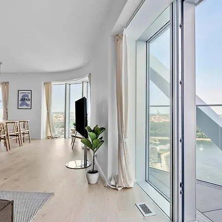 Apartment Penthouse On 35th Floor *