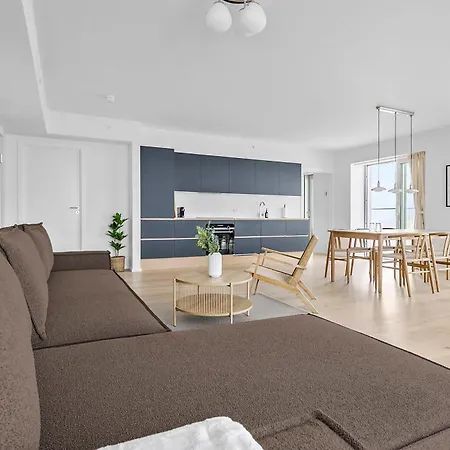 Penthouse On 35th Floor Aarhus